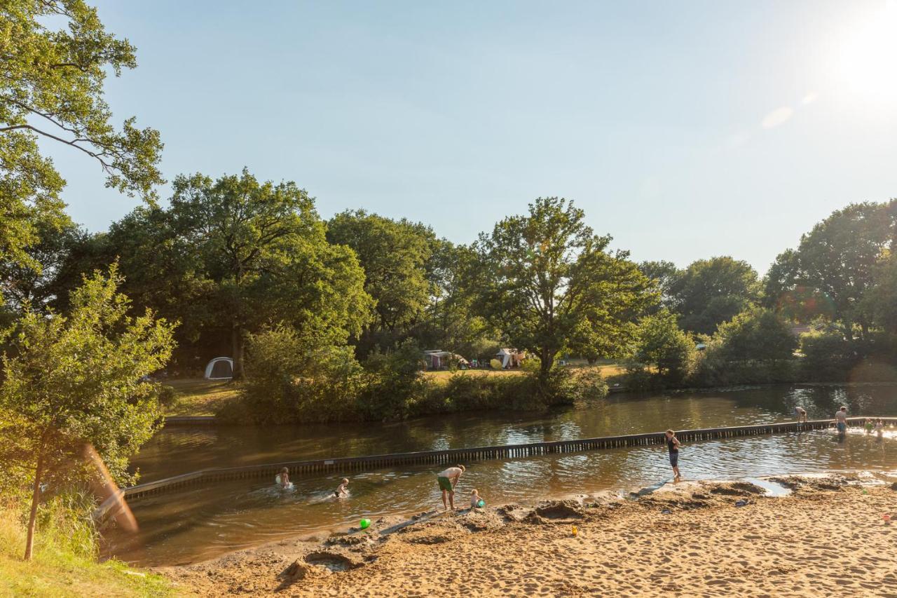Huttopia De Roos Stegeren Buitenkant foto